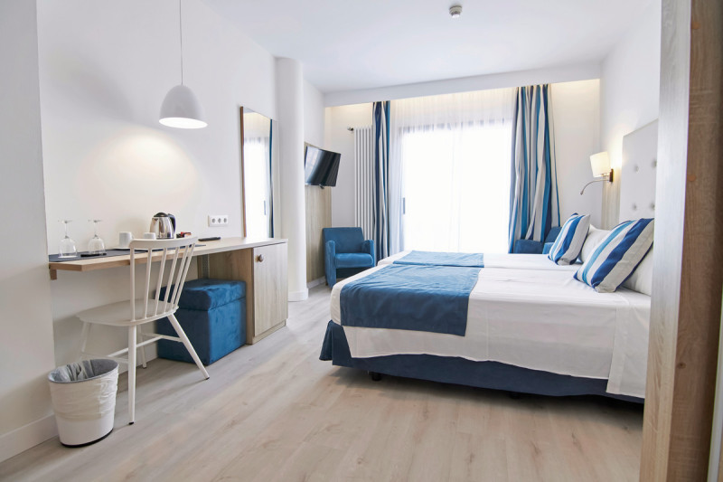 Wohnbeispiel Doppelzimmer Komfort seitl. Meerblick