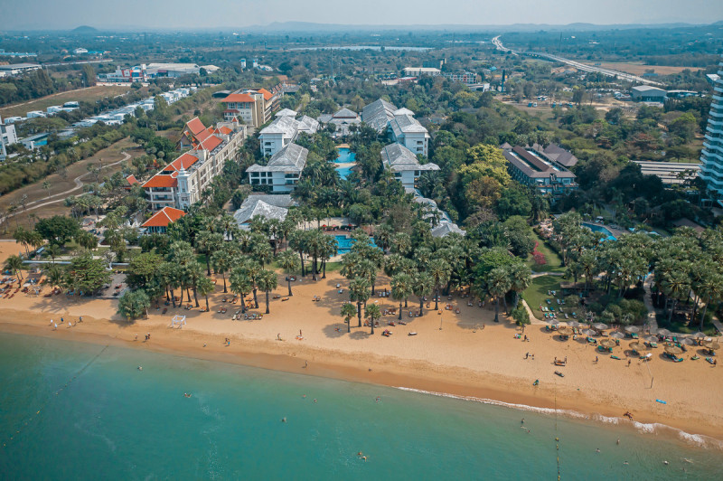 Ravindra Beach Resort & Spa