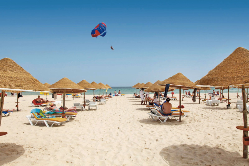 Club Tropicana & Spa