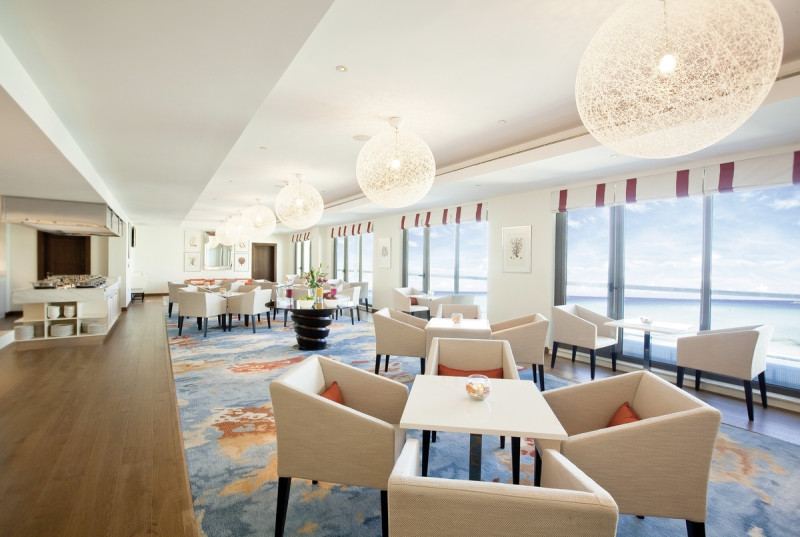 Coral Club Lounge