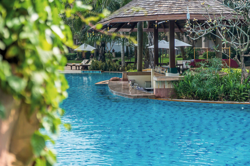 Ravindra Beach Resort & Spa