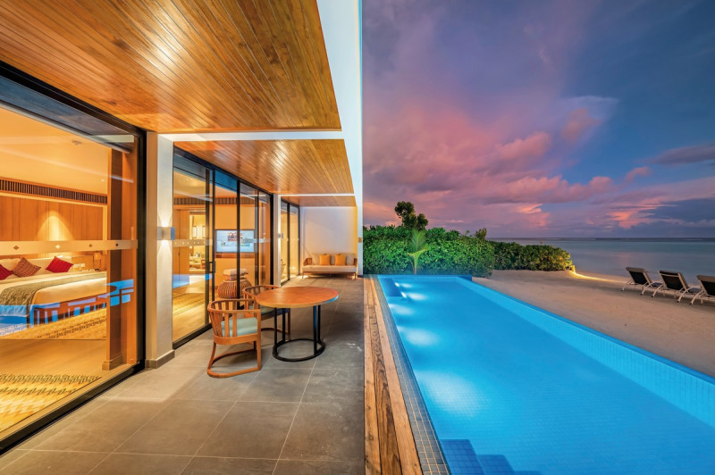 Four Bedroom Beach Residence with Private Pool 