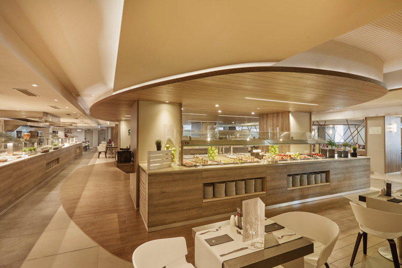 BG Tonga Tower Design Hotel & Suites