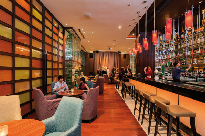 Holiday Inn Bangkok Silom