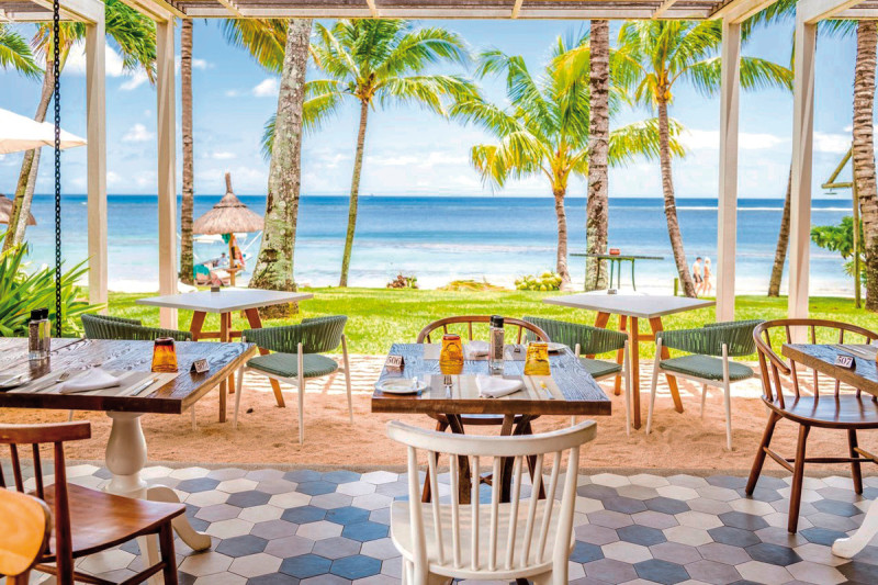 Victoria for 2 Beachcomber Resort & Spa