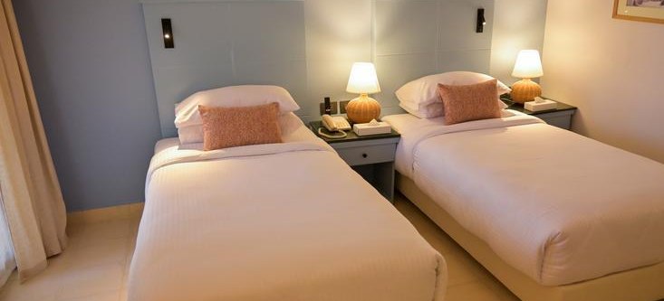 Amphoras Aqua EX Shores