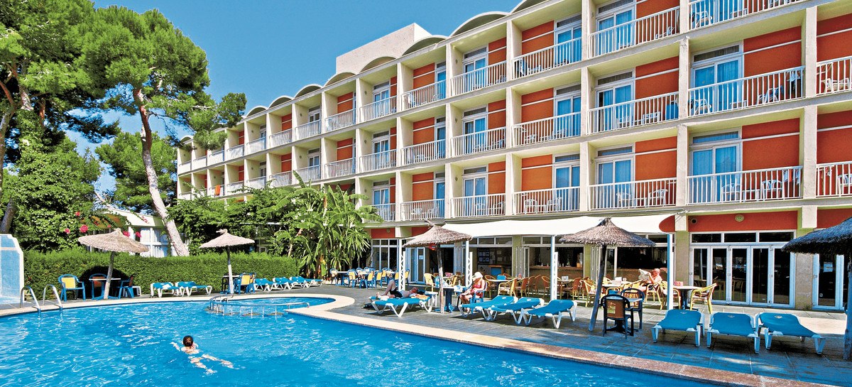 Isla de Cabrera Hotel