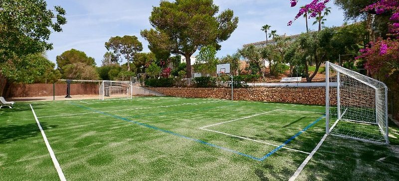 AluaSun Cala Antena ●●●