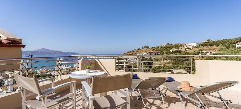 Sunrise Suites ●●