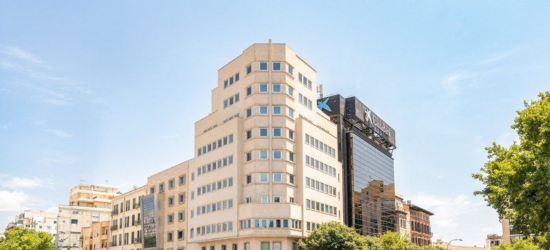 Palacio Avenida ●●●●