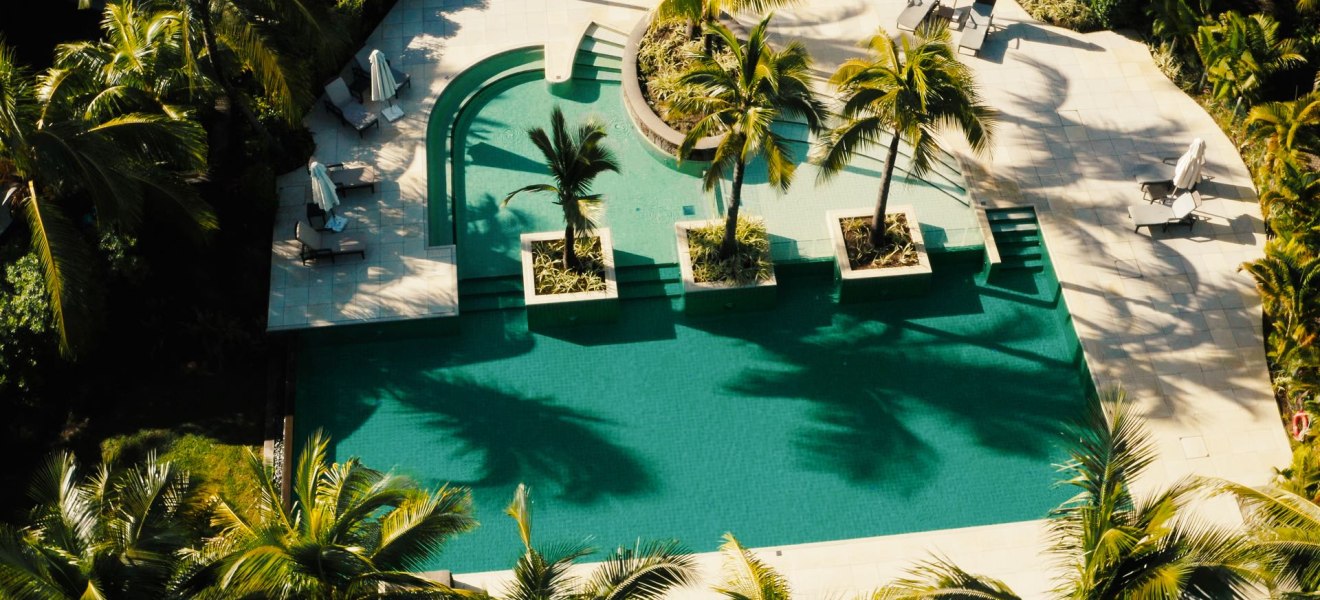 The Bay Club at Anahita