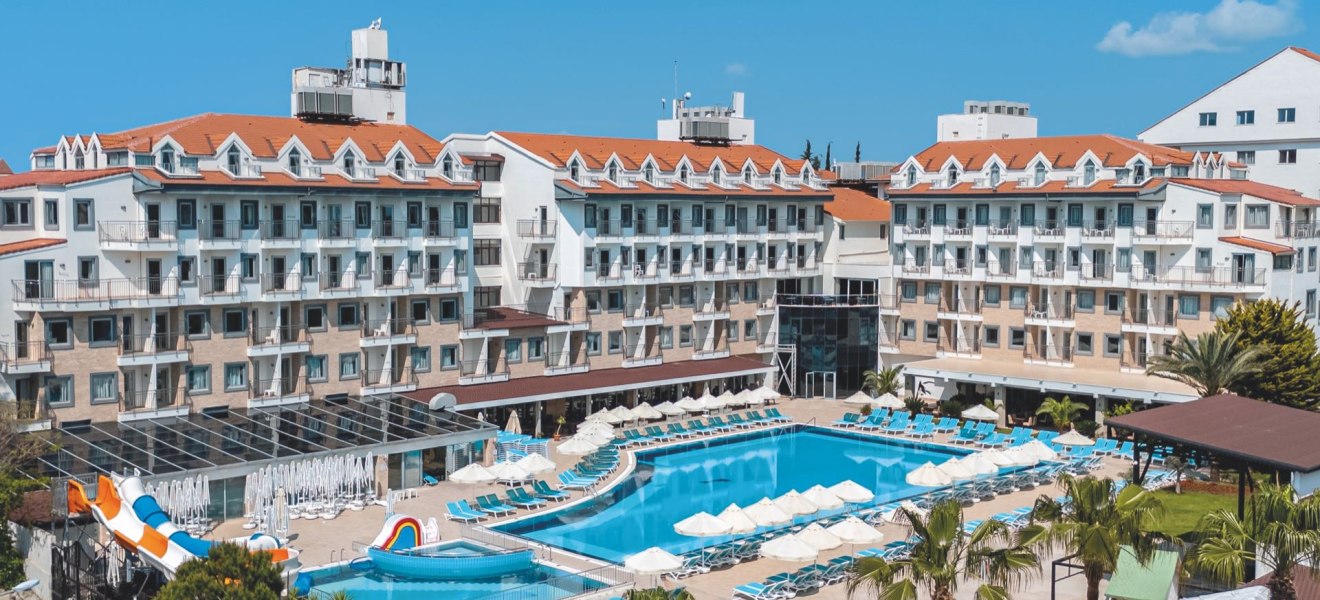 Side Aluna Hotel