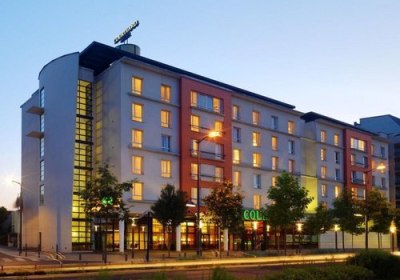 Courtyard Paris La Defense West - Colombes in Paris