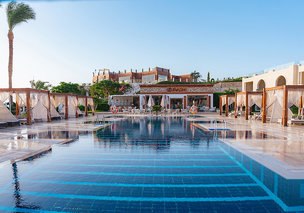 Posh Club by SUNRISE Arabian Beach in Sharm el-Sheikh