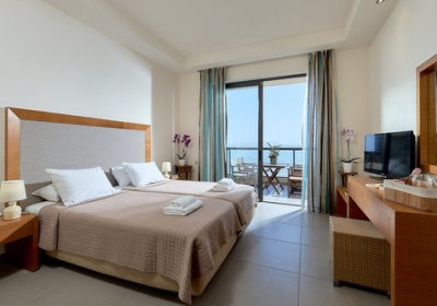 Creteco Hotel & Suites in Gournes