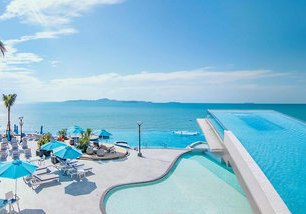 Royal Cliff Hotels - Beach Hotel in Pattaya