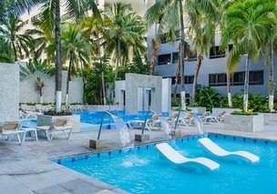 Oh! Cancun The Urban Oasis & Beach Club in Cancún