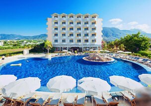 World Star Beach Resort & Spa in Kestel