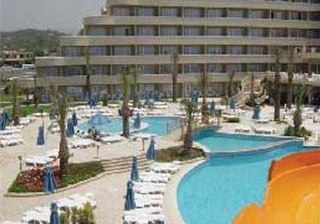 Armas Pemar Beach Resort in Kizilot