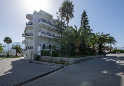 Vantaris Garden & Corner in Kavros