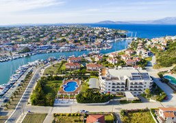 Sisus Hotel in Çesme