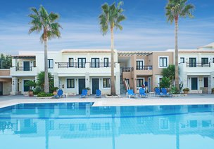 Dionysos Hotel Apartments & Studios in Stalida