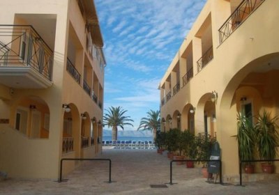 Lemon Grove Beach Hotel in Kavos