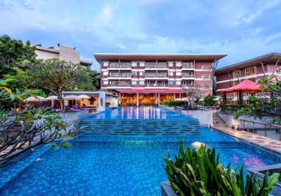 Peach Blossom Resort in Karon Beach