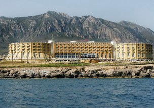 Merit Park Hotel in Girne