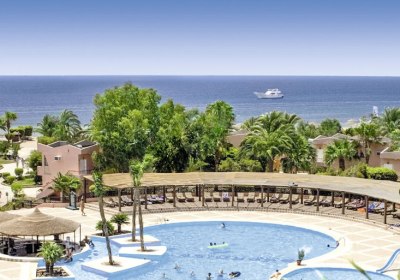 Eagles Paradise Abu Soma Resort in Soma Bay