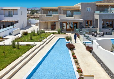 Sea Breeze Santorini Beach Resort, Curio Collection by Hilton in Exomitis