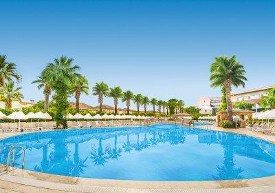 Palm Wings Beach Resort & Spa Kusadasi in Kusadasi