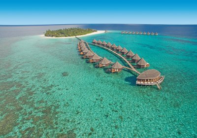 Angaga Island Resort & Spa in Angaagaa