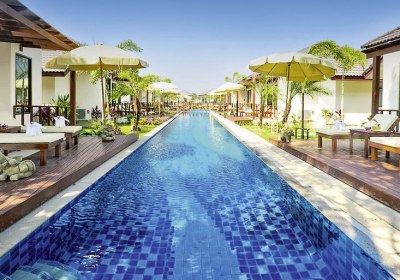 Pinnacle Grand Jomtien Resort & Beach Club in Jomtien Beach