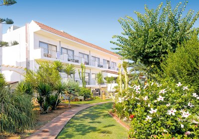 Anissa Oasis Beach in Anissaras