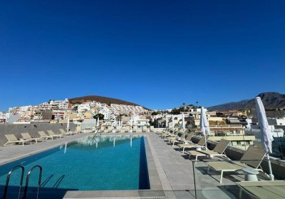 Reveron Plaza in Los Cristianos