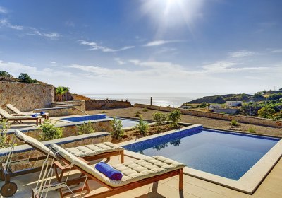 Desiterra Resort in Fira