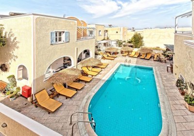Sellada Apartments in Kamari