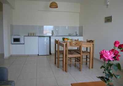 Mariela Hotel Apts in Polis