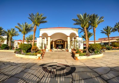 Regency Plaza Aqua Park & Spa Resort in Nabq