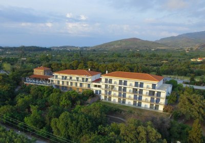 Delfinia Hotel & Bungalows in Molyvos