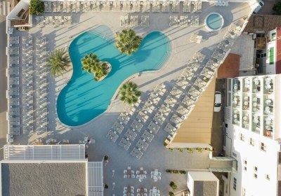 Hotel Cala Bona in Cala Bona