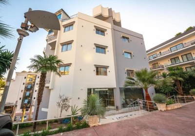 Hotel Sea Breeze in Saranda