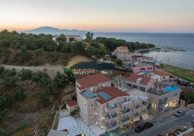Porto Planos Beach Hotel in Tsilivi