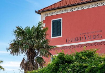 Galeria Valeria Seaside Downtown in Split