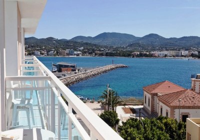 Aparhotel Vibra Central City in Sant Antoni de Portmany