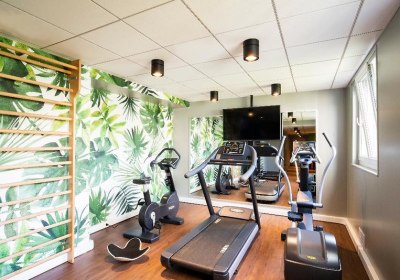 Mercure Lille Aeroport Hotel in Lesquin