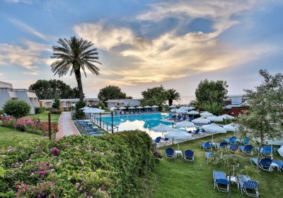 Sol Cosmopolitan Rhodes in Ixia