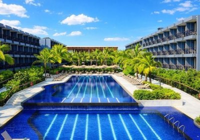 Courtyard By Marriott Phuket Chalong Bay Resort in Chalong