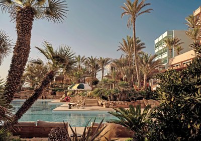 Bikini Island & Mountain Hotel Es Trenc in Colònia de Sant Jordi
